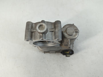 2016-2019 Mercedes-Benz Glc300 Throttle Body P/N:DK 0043 A 270 141 00 25 Fits Fits 2013 2014 2015 2016 2017 2018 2019 2020 2021 OEM Used Auto Parts