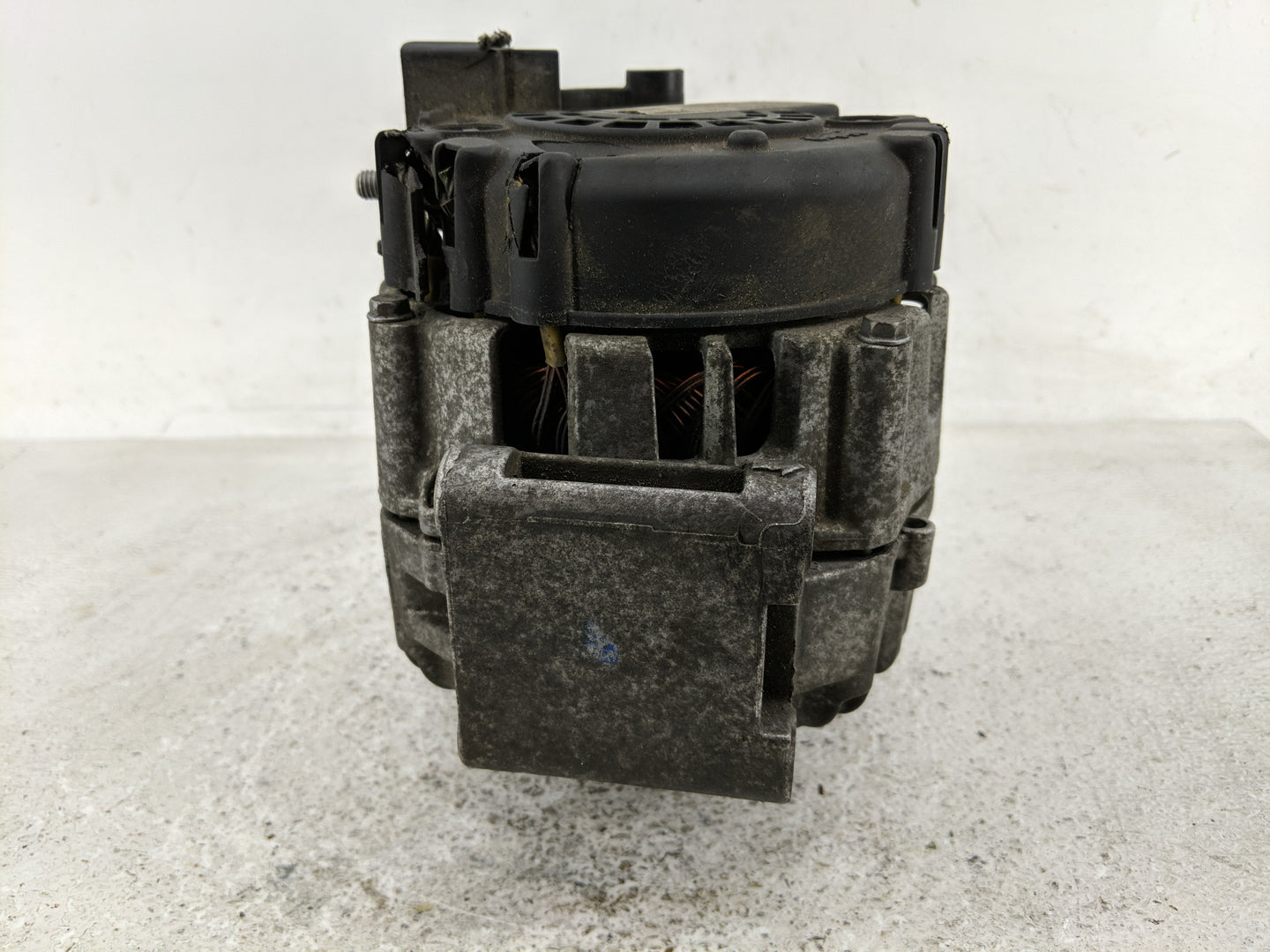 2015 Mercedes-Benz Gle350 Alternator Replacement Generator Charging Assembly Engine OEM P/N:000 906 17 22 A0009061722 Fits O