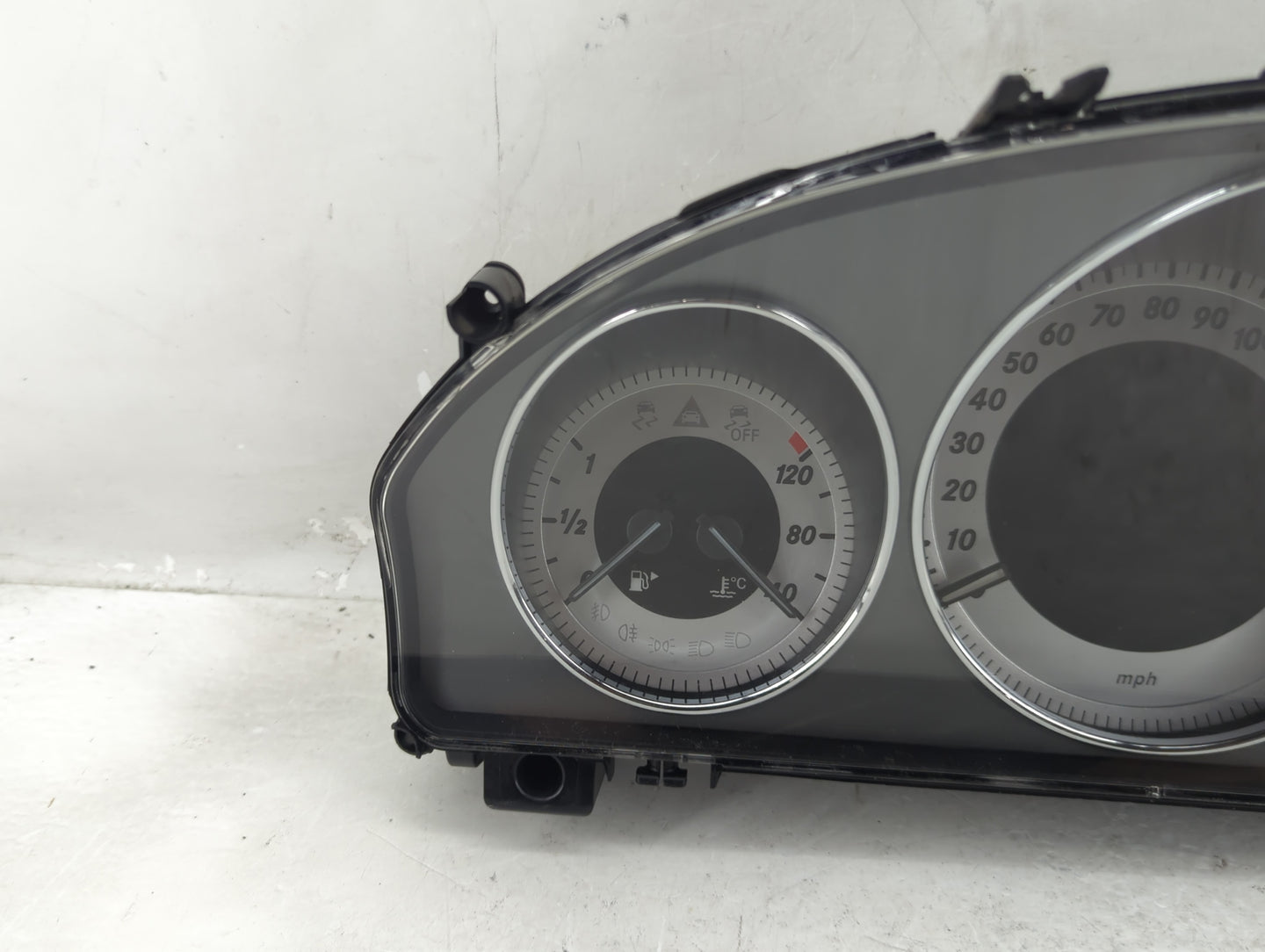 2015 Mercedes-Benz Glk300 Instrument Cluster Speedometer Gauges P/N:A2C87298300 Fits Fits 2014 OEM Used Auto Parts - Oemused