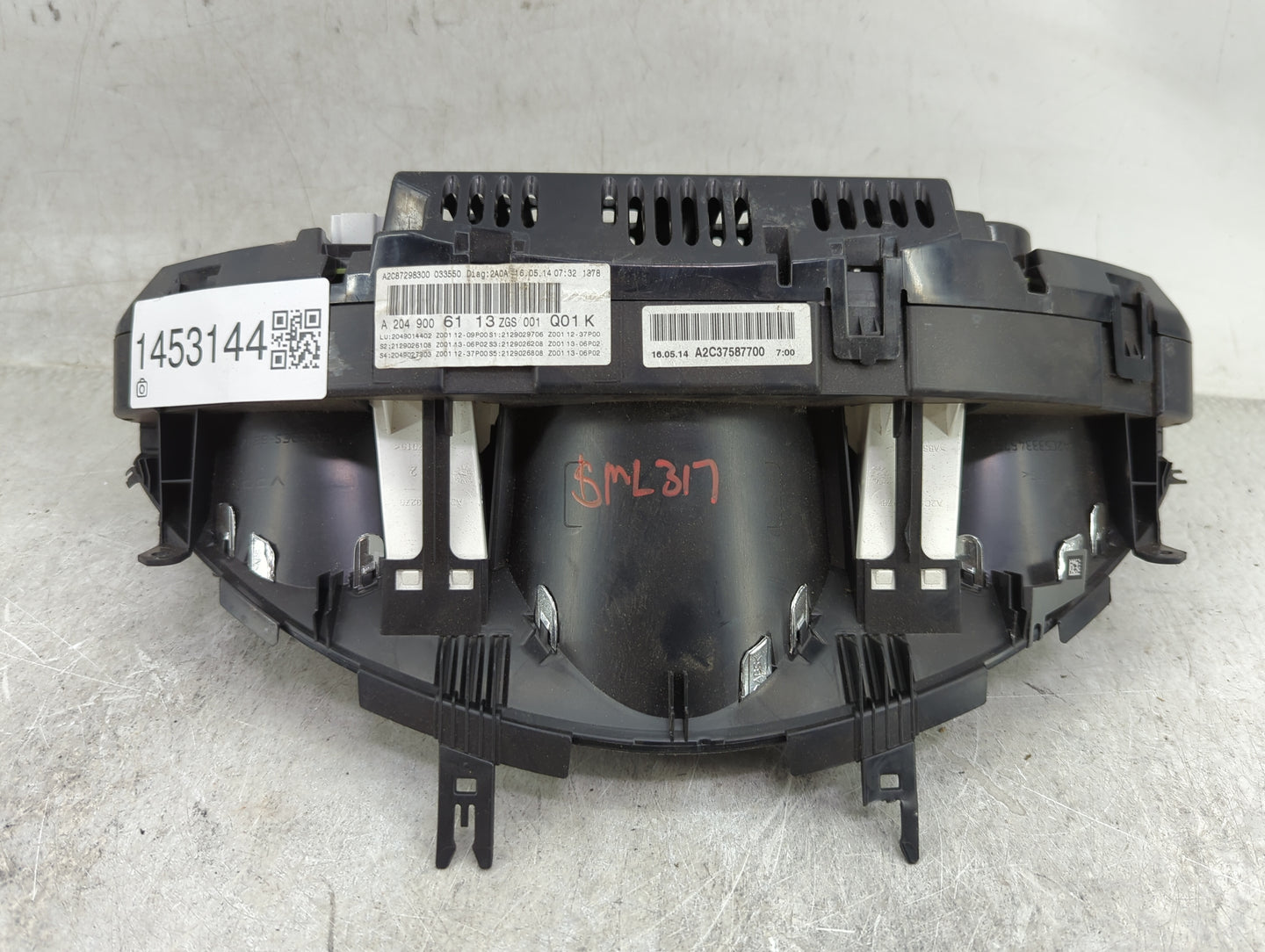 2014-2015 Mercedes-Benz Glk350 Instrument Cluster Speedometer Gauges P/N:A2C37587700 A2049006113 Miles:65K Fits Fits 2014 20