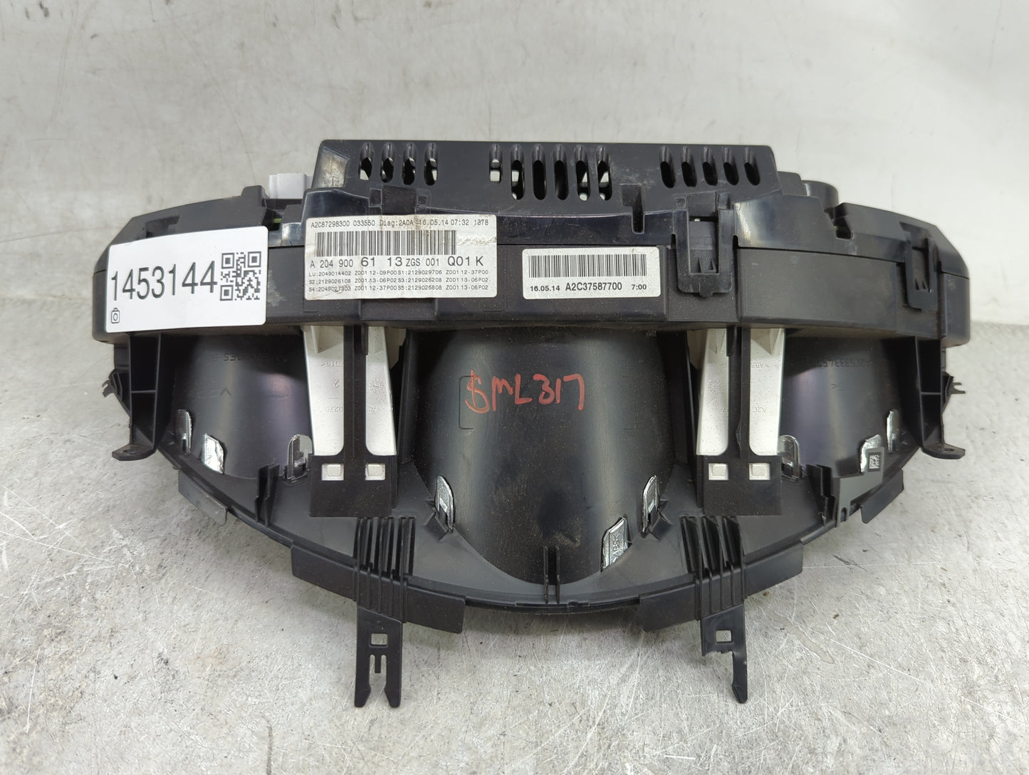 2014-2015 Mercedes-Benz Glk350 Instrument Cluster Speedometer Gauges P/N:A2C37587700 A2049006113 Miles:65K Fits Fits 2014 20