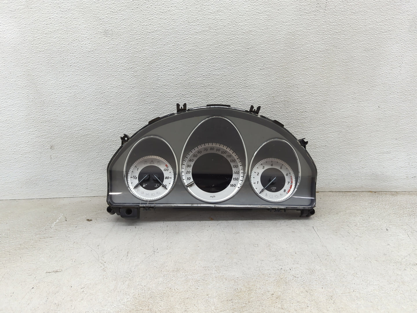 2014-2015 Mercedes-Benz Glk350 Instrument Cluster Speedometer Gauges P/N:A2C37587700 A2049006113 Miles: Fits Fits 2014 2015 