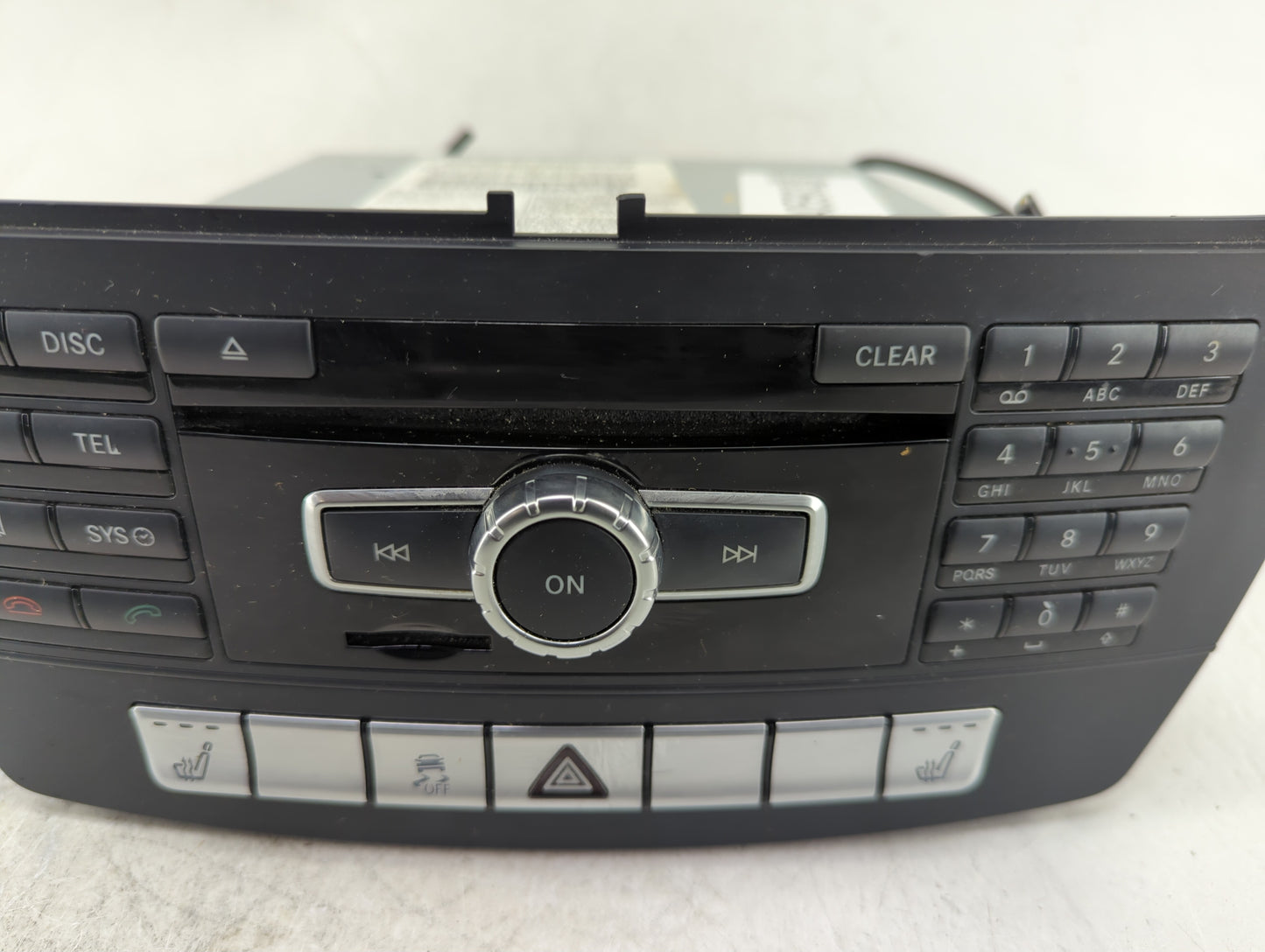 2015 Mercedes-Benz Ml350 Radio AM FM Cd Player Receiver Replacement P/N:1669005115 Fits OEM Used Auto Parts - Oemusedautopar