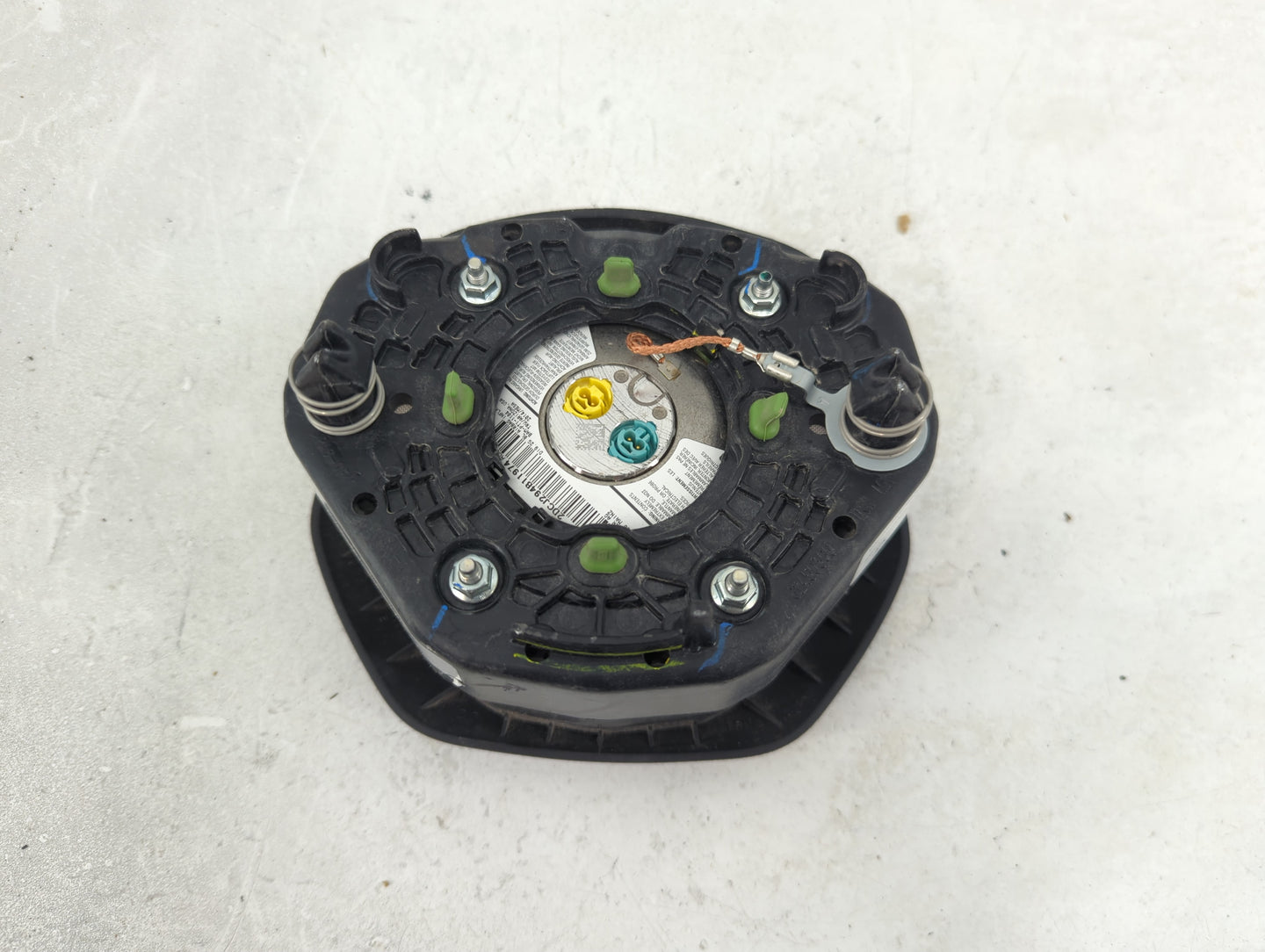 2015 Mercedes-Benz Ml350 Air Bag Driver Left Steering Wheel Mounted P/N:2DCJ294B11974 BAM-PT1-1104 Fits OEM Used Auto Parts 