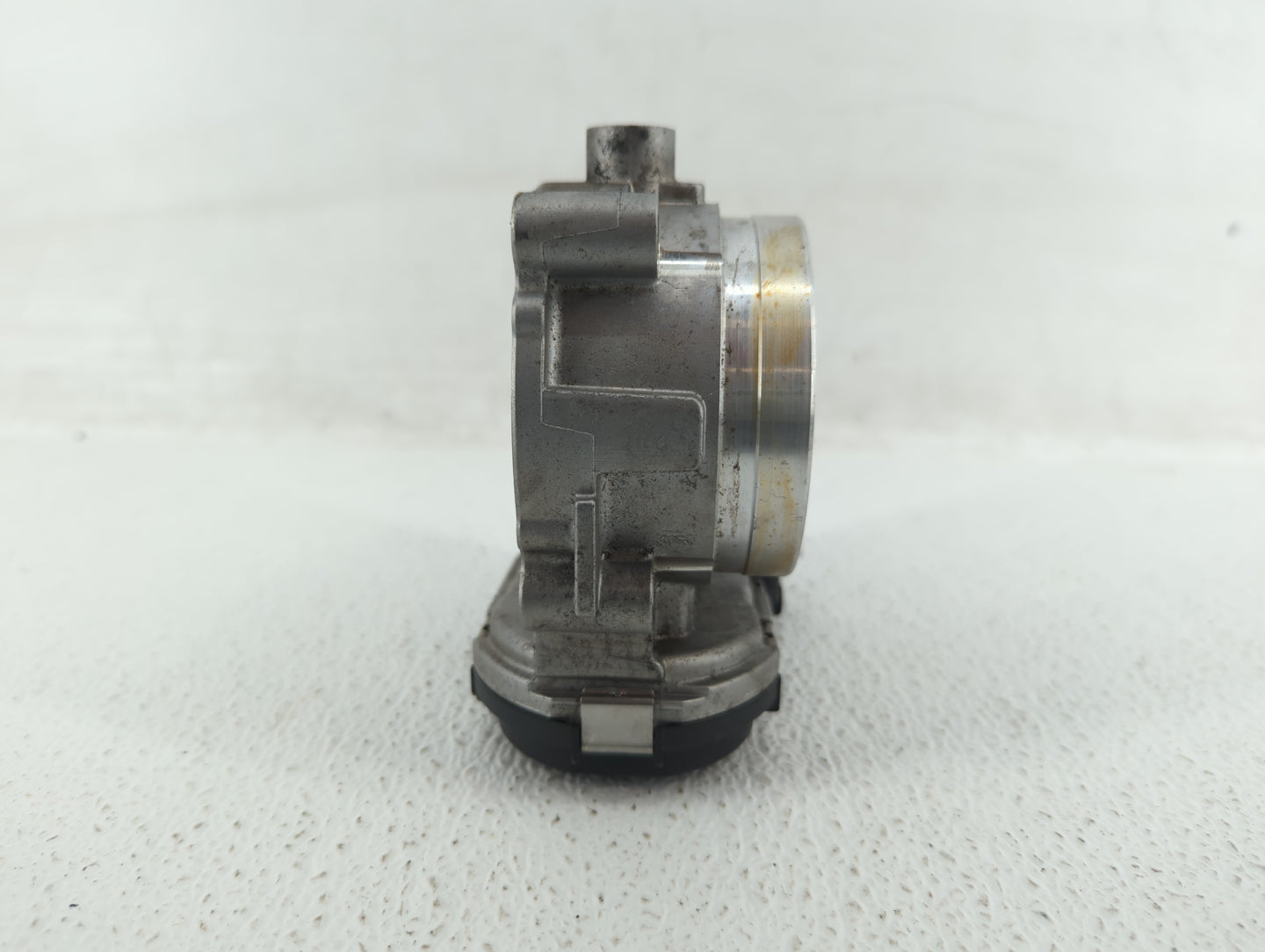 2012-2015 Mercedes-Benz Ml350 Throttle Body P/N:A 276 141 01 25 2761410125 Fits OEM Used Auto Parts - Oemusedautoparts1.com
