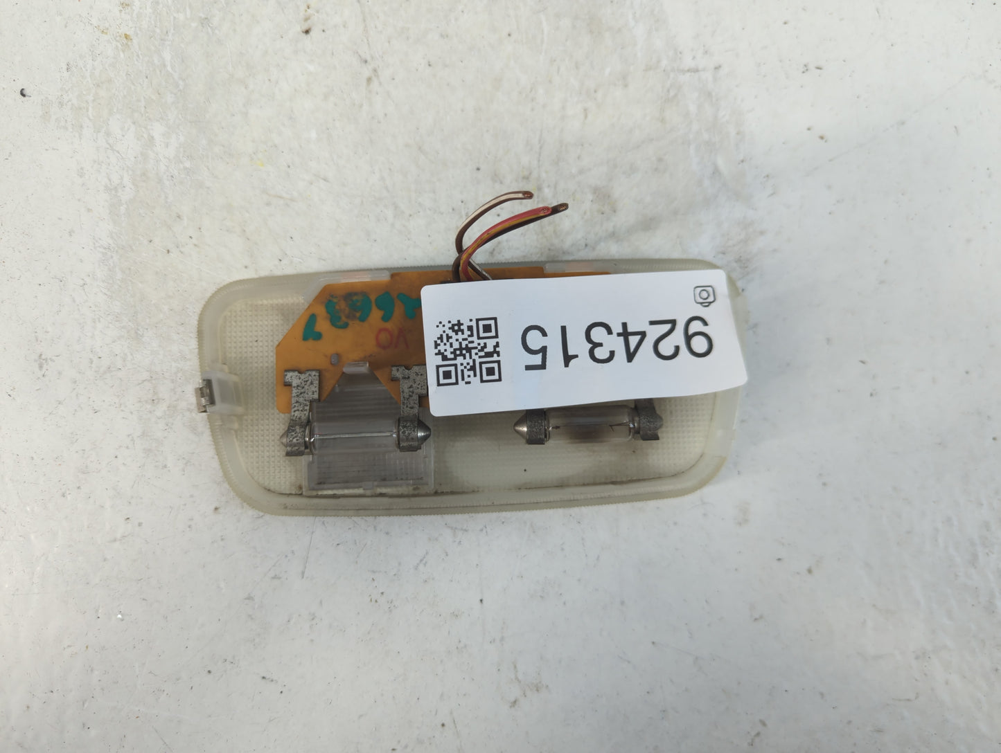 2015 Mercedes-benz Vito Overhead Roof Console - Oemusedautoparts1.com