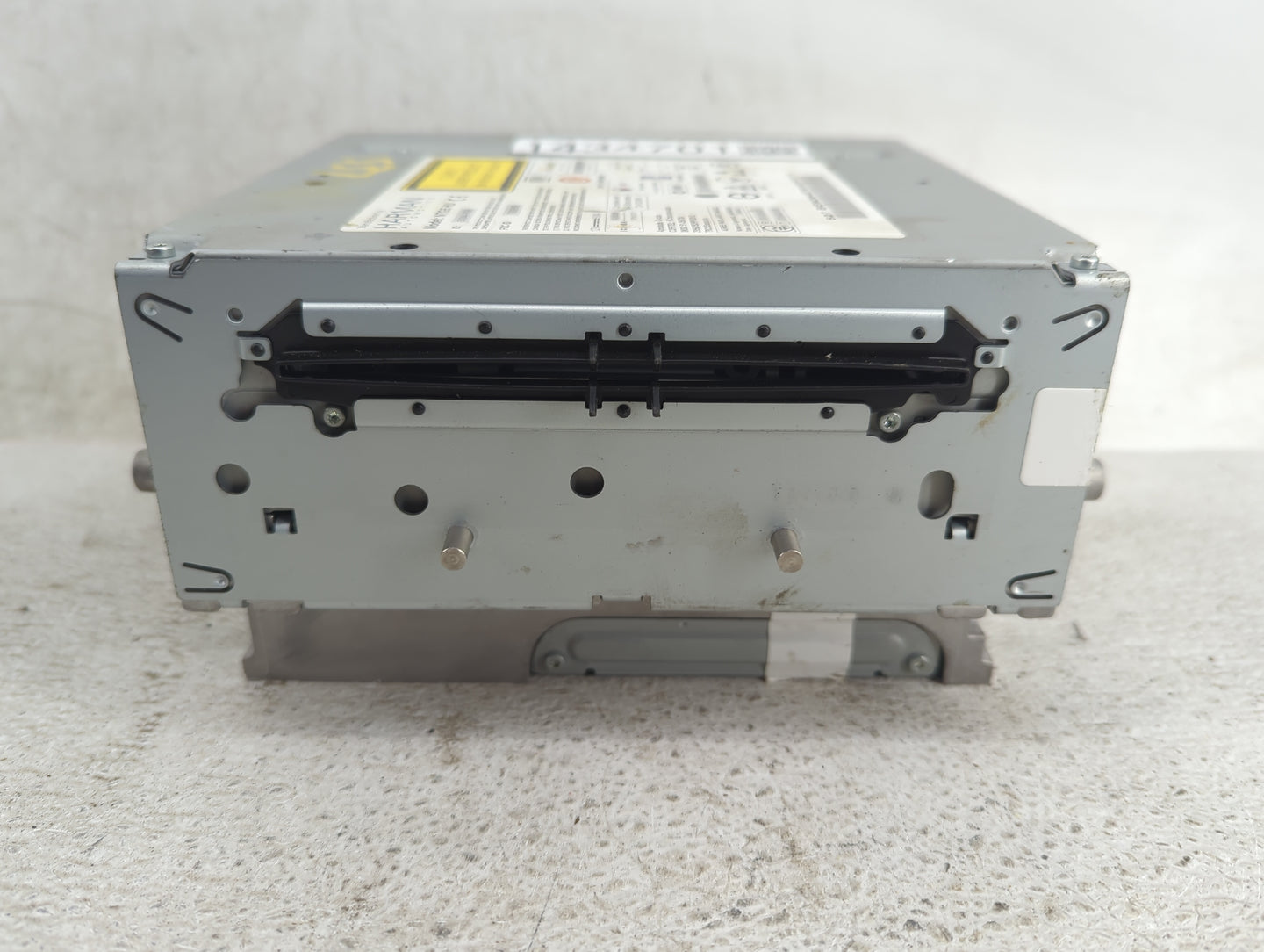 2015 Mercedes C-Class Radio AM FM Cd Player Receiver Replacement P/N:A2059007116 A2059022704, NTG5HU Fits OEM Used Auto Part