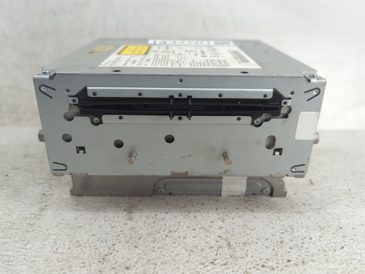 2015 Mercedes C-Class Radio AM FM Cd Player Receiver Replacement P/N:A2059007116 A2059022704, NTG5HU Fits OEM Used Auto Part