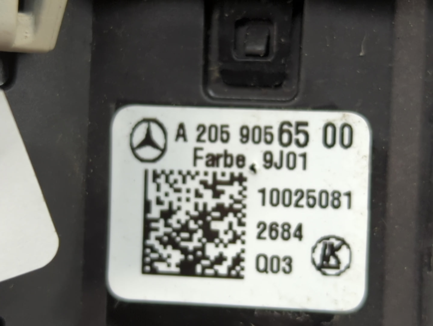 2015 Mercedes C-Class Climate Control Module Temperature AC/Heater Replacement P/N:A2059056500 Fits OEM Used Auto Parts - Oe
