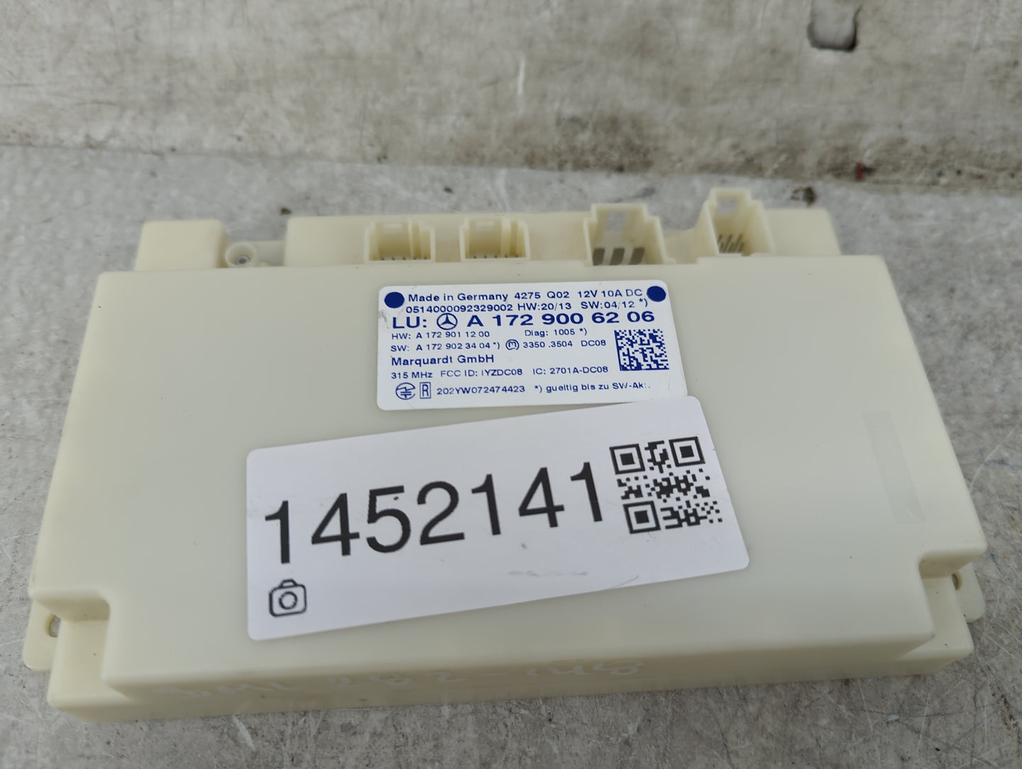 Mercedes C-class Locking Control Module - Oemusedautoparts1.com