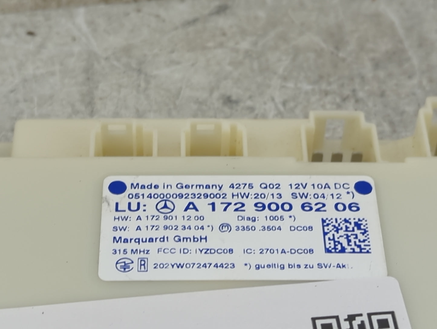 Mercedes C-class Locking Control Module - Oemusedautoparts1.com