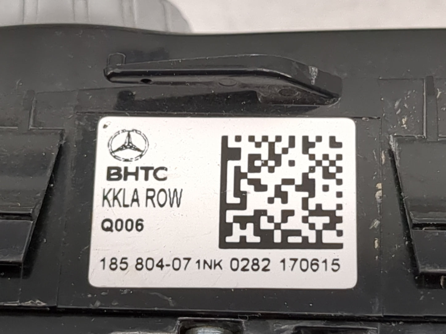 2015 Mercedes Cla250 Climate Control Module Temperature AC/Heater Replacement P/N:185804-071 0282170615 Fits OEM Used Auto P