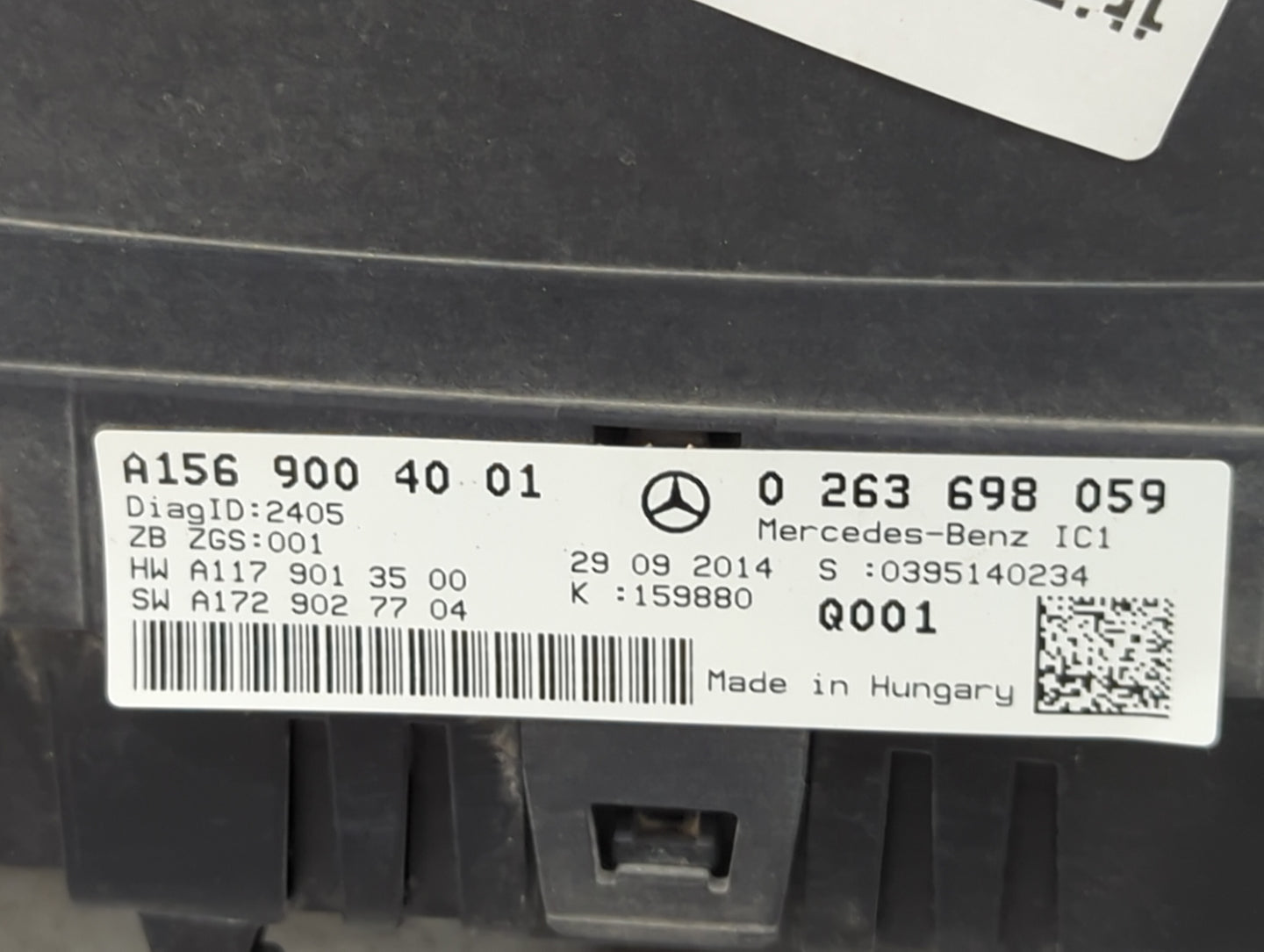 2015 Mercedes Gla-Class Instrument Cluster Speedometer Gauges P/N:A1569004001 0263698059, A1179013500, A1729027704 Miles: Fi