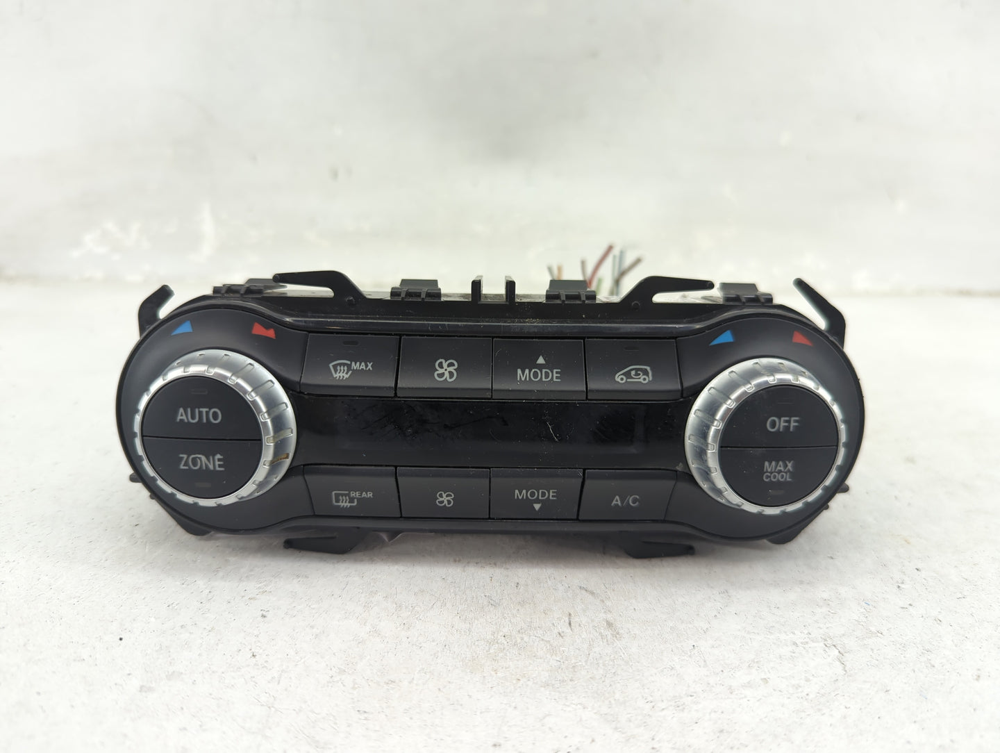 2015 Mercedes Gla250 Climate Control Module Temperature AC/Heater Replacement P/N:A2469000815 A2469010905 Fits Fits 2014 OEM