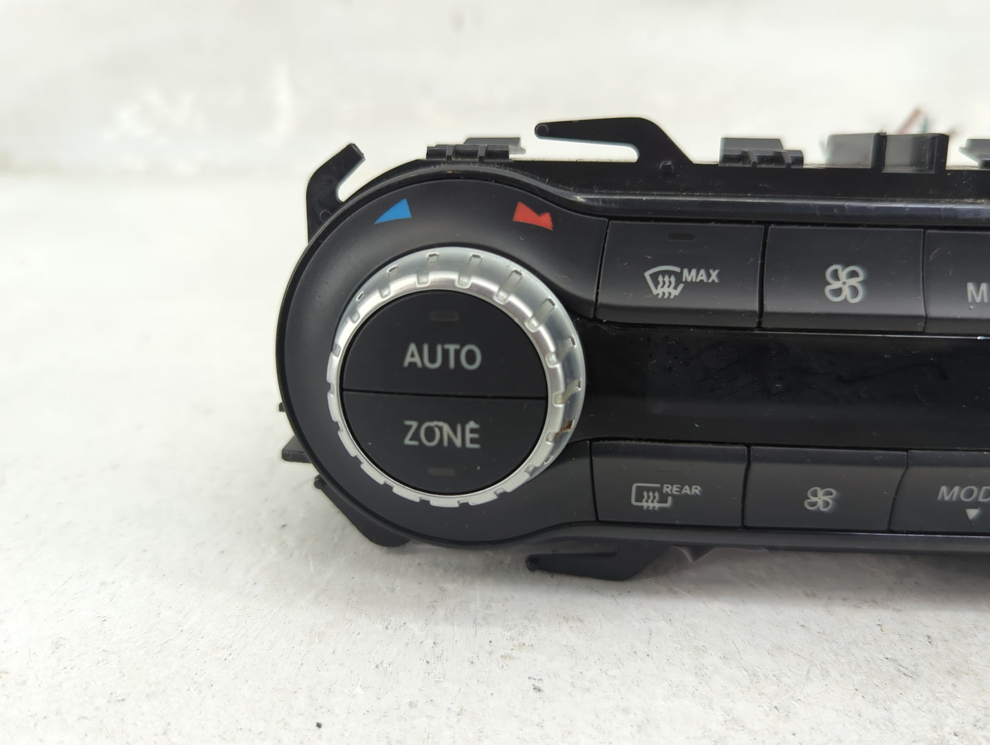 2015 Mercedes Gla250 Climate Control Module Temperature AC/Heater Replacement P/N:A2469000815 A2469010905 Fits Fits 2014 OEM