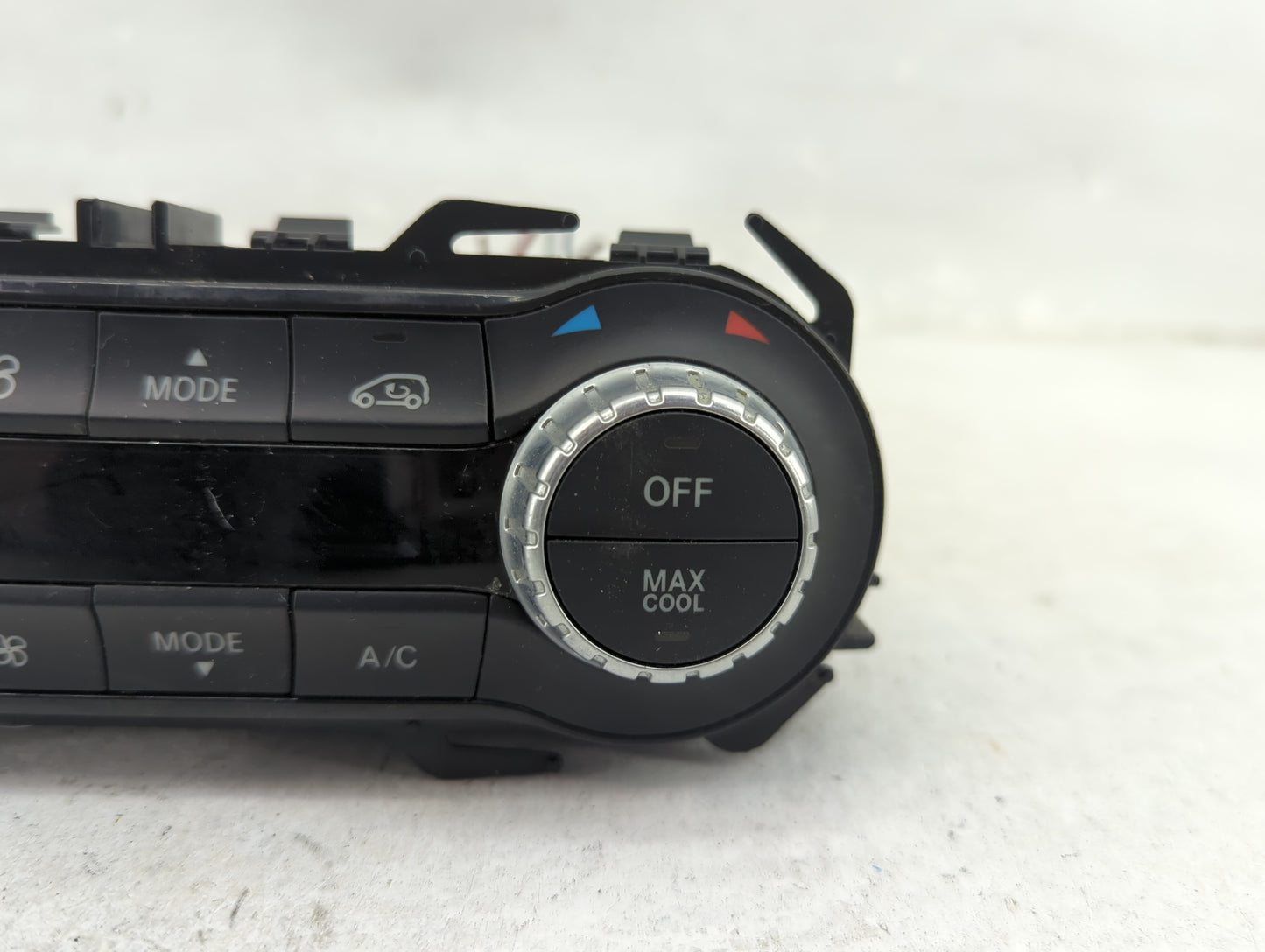 2015 Mercedes Gla250 Climate Control Module Temperature AC/Heater Replacement P/N:A2469000815 A2469010905 Fits Fits 2014 OEM