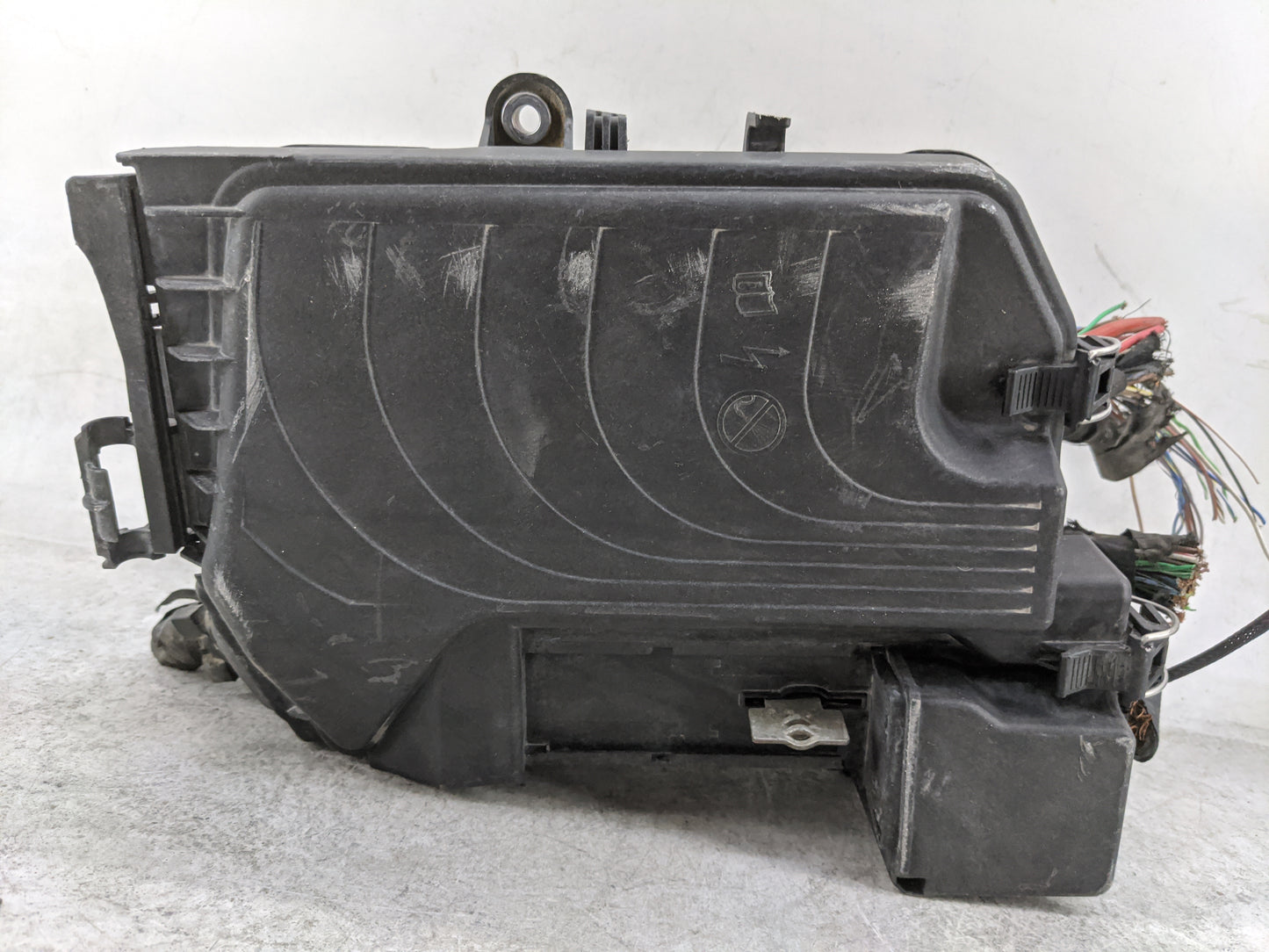 2015 Mercedes Gla250 Fusebox Fuse Box Panel Relay Module P/N:A2465400182 Fits OEM Used Auto Parts - Oemusedautoparts1.com