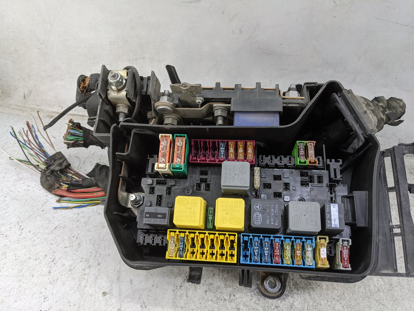 2015 Mercedes Gla250 Fusebox Fuse Box Panel Relay Module P/N:A2465400182 Fits OEM Used Auto Parts - Oemusedautoparts1.com