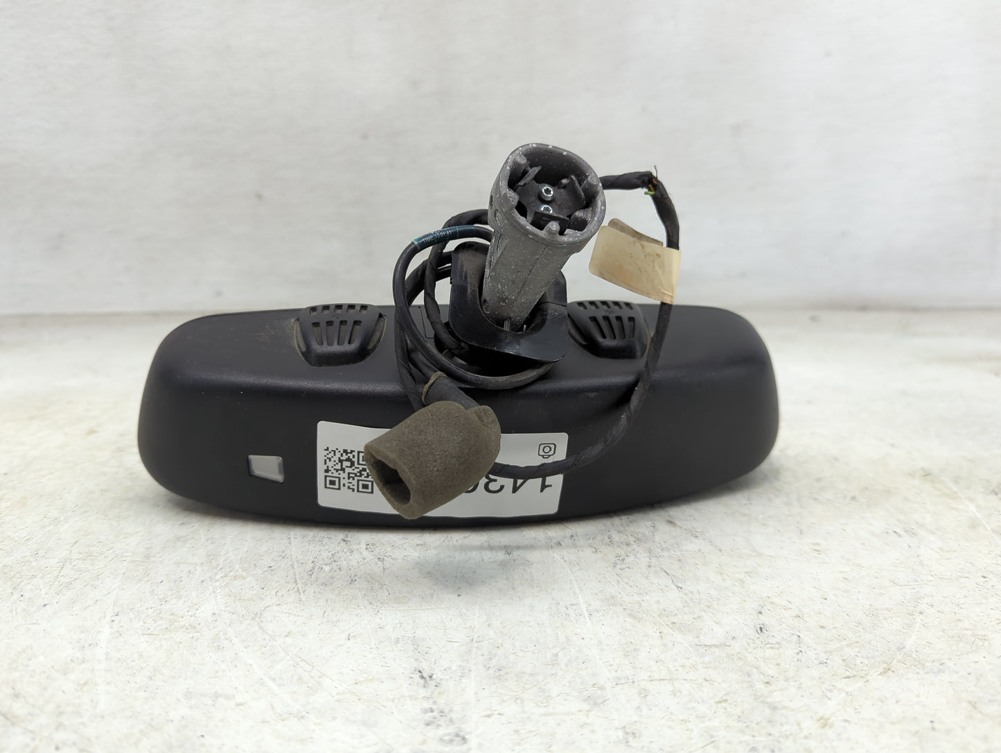 2015 Mercedes Benz Gl Class Interior Rear View Mirror Replacement OEM Fits OEM Used Auto Parts - Oemusedautoparts1.com