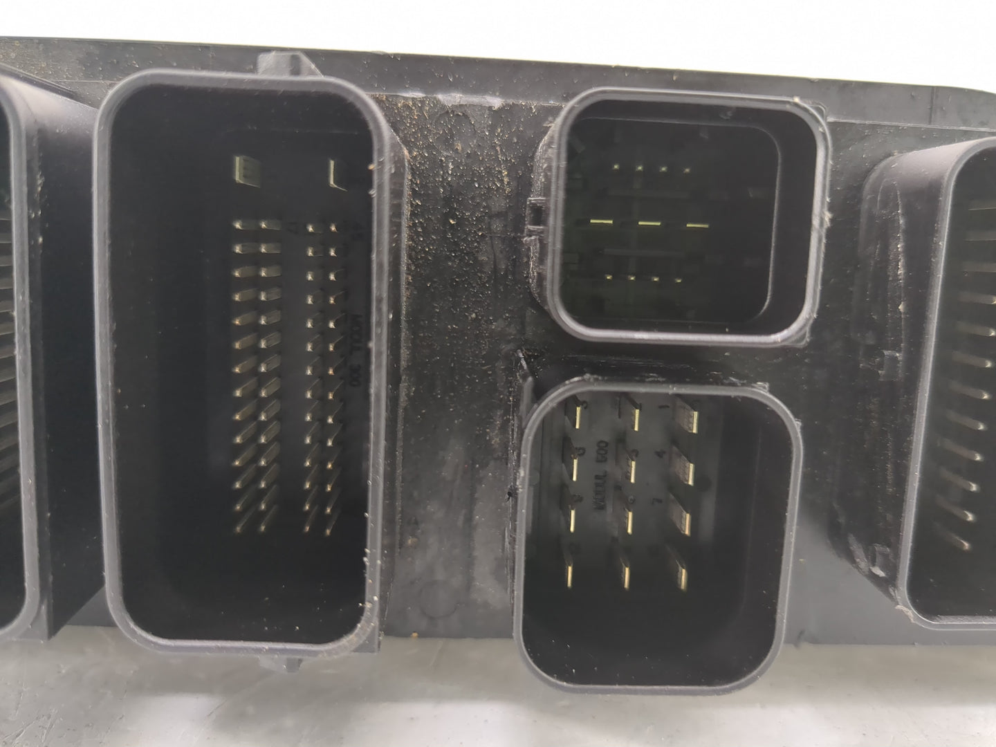 2016-2018 Mini Cooper PCM Engine Control Computer ECU ECM PCU OEM P/N:0 261 S11 551 8 642 706 -01 Fits Fits 2016 2017 2018 O