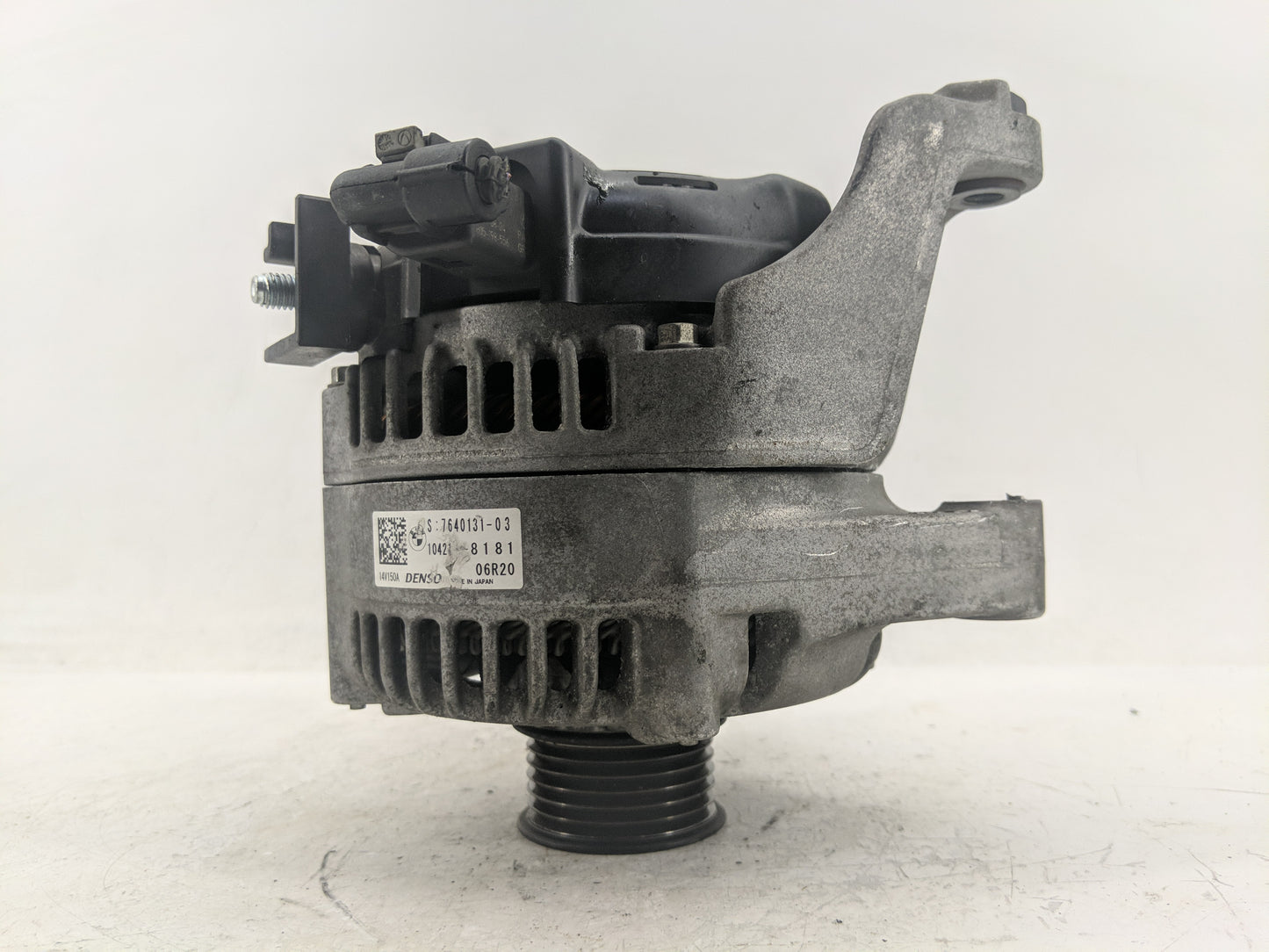 2016-2019 Mini Cooper Alternator Replacement Generator Charging Assembly Engine OEM P/N:7640131-03 Fits Fits 2016 2017 2018 