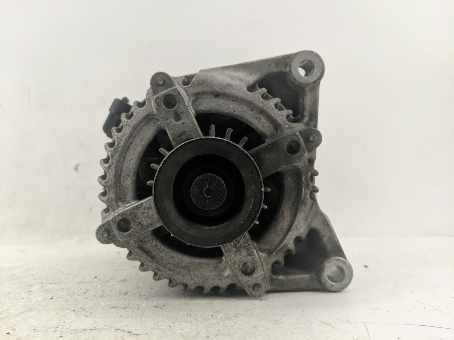 2016-2019 Mini Cooper Alternator Replacement Generator Charging Assembly Engine OEM P/N:7640131-03 Fits Fits 2016 2017 2018 