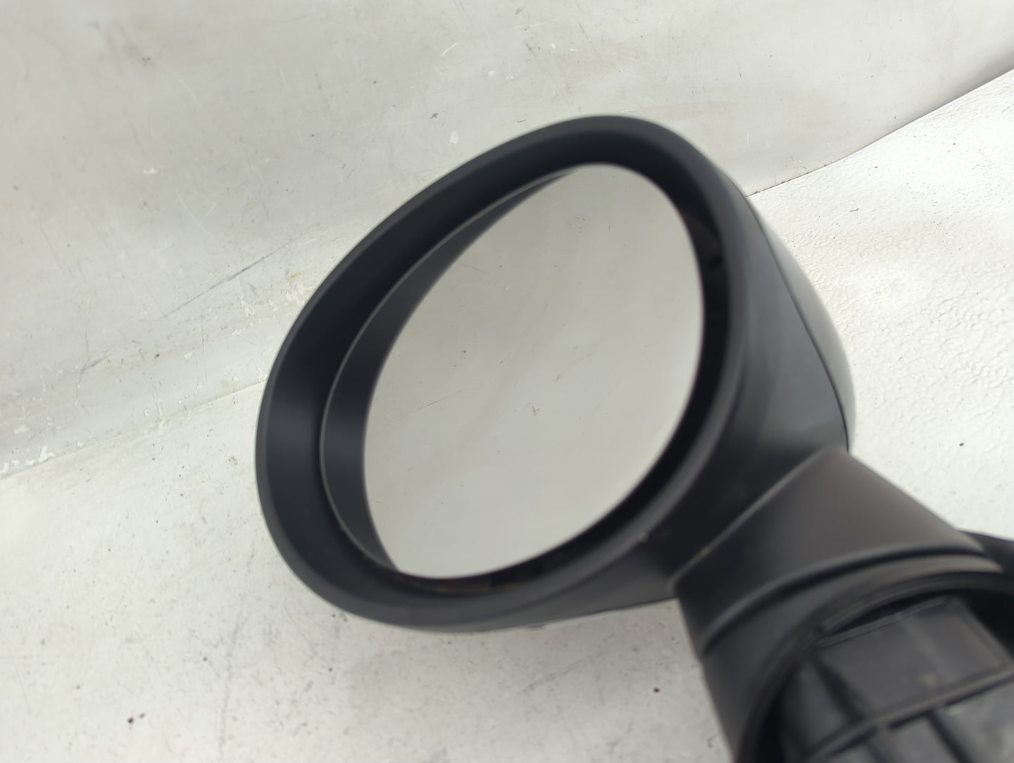 2008-2014 Mini Cooper Driver Side View Mirror - Left Door Mirror OEM Used - Oemusedautoparts1.com