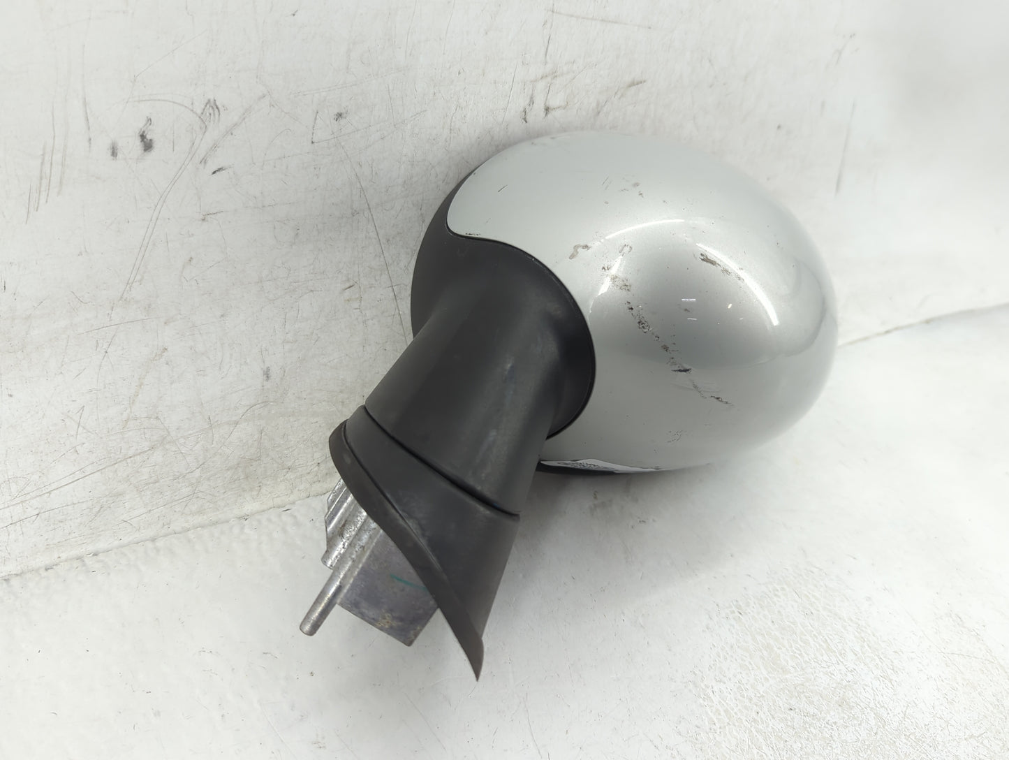 2009-2014 Mini Cooper Driver Side View Mirror - Left Door Mirror OEM Used - Oemusedautoparts1.com