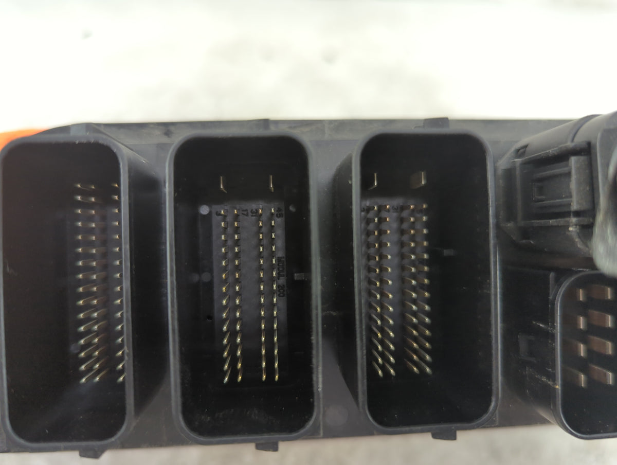 2016-2018 Mini Cooper PCM Engine Control Computer ECU ECM PCU OEM P/N:0261S11154 8638788-01, 0300071753 Fits Fits 2016 2017 