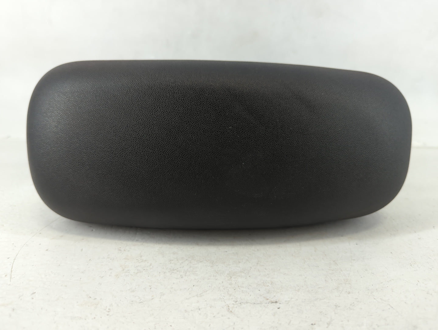 2015 Mini Cooper Center Console Armrest Cover Lid Fits OEM Used Auto Parts - Oemusedautoparts1.com