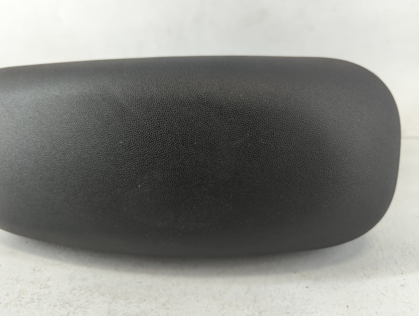 2015 Mini Cooper Center Console Armrest Cover Lid Fits OEM Used Auto Parts - Oemusedautoparts1.com