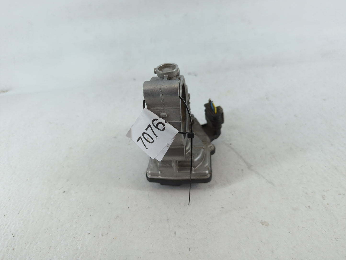 2016-2019 Mini Cooper Throttle Body P/N:A2C80221400 Fits Fits 2014 2015 2016 2017 2018 2019 OEM Used Auto Parts - Oemusedaut