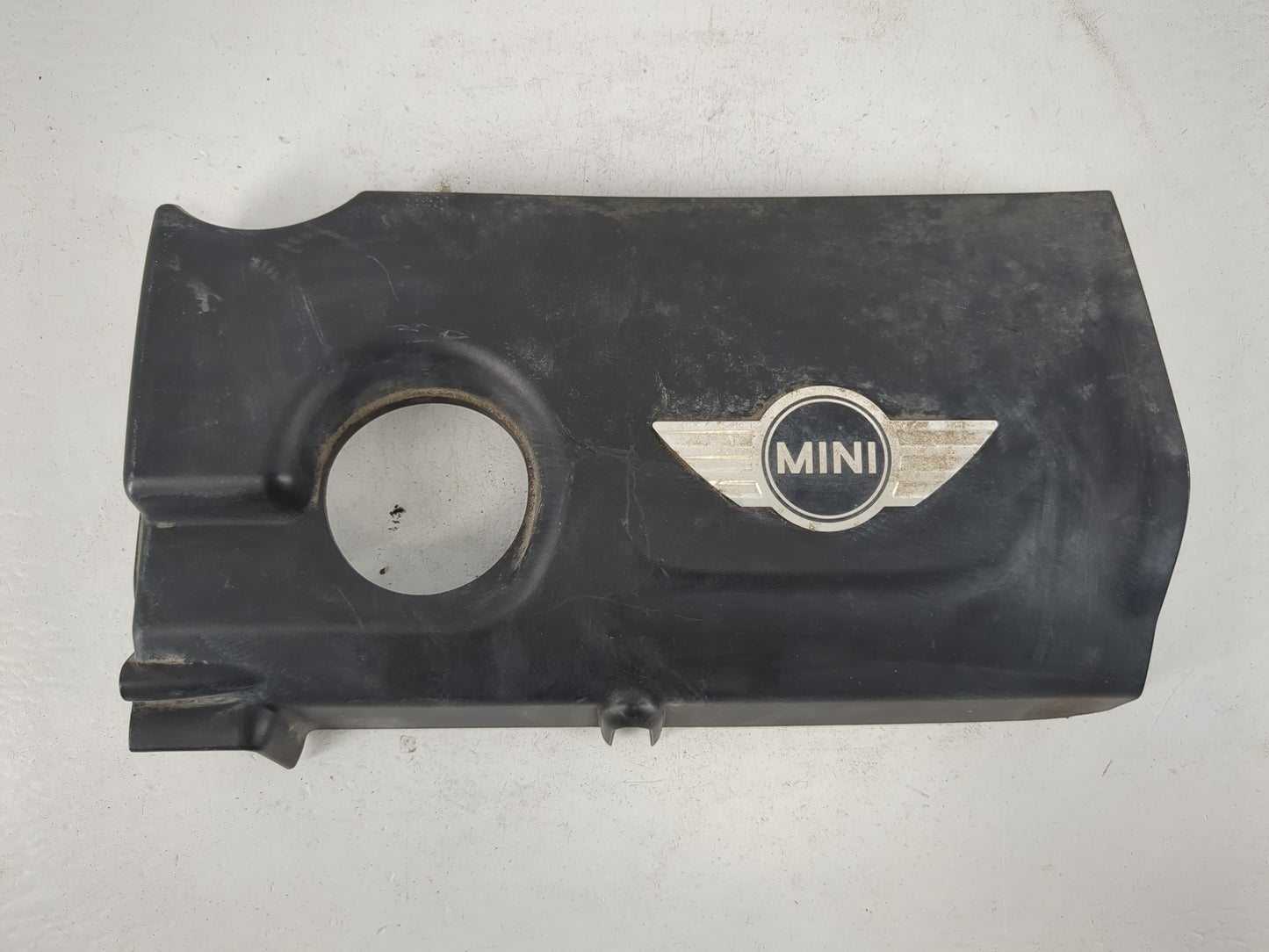2015 Mini Cooper Countryman Engine Cover - Oemusedautoparts1.com