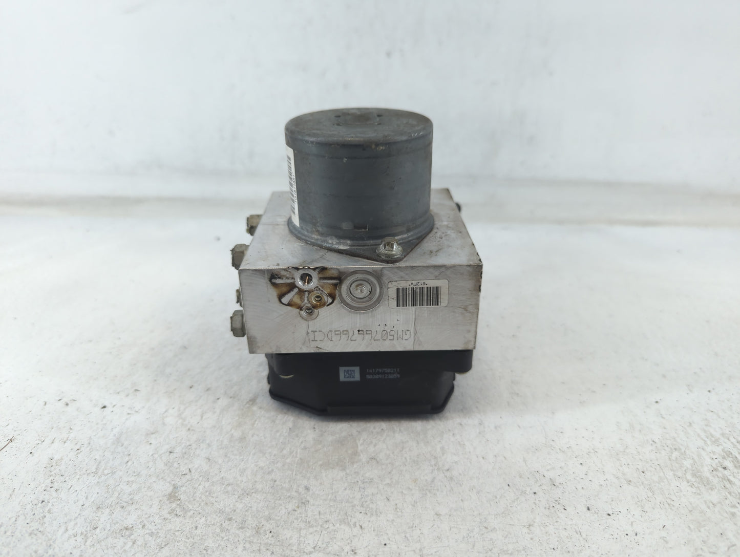 2013-2015 Mini Cooper Countryman ABS Pump Control Module Replacement P/N:3451 6866011 01 Fits Fits 2013 2014 2015 OEM Used A
