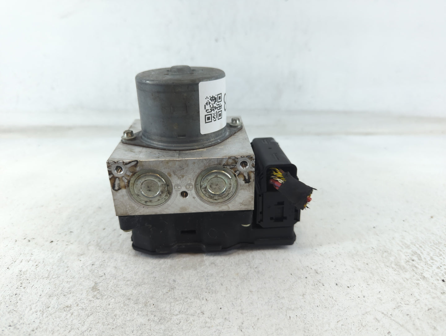 2013-2015 Mini Cooper Countryman ABS Pump Control Module Replacement P/N:3451 6866011 01 Fits Fits 2013 2014 2015 OEM Used A