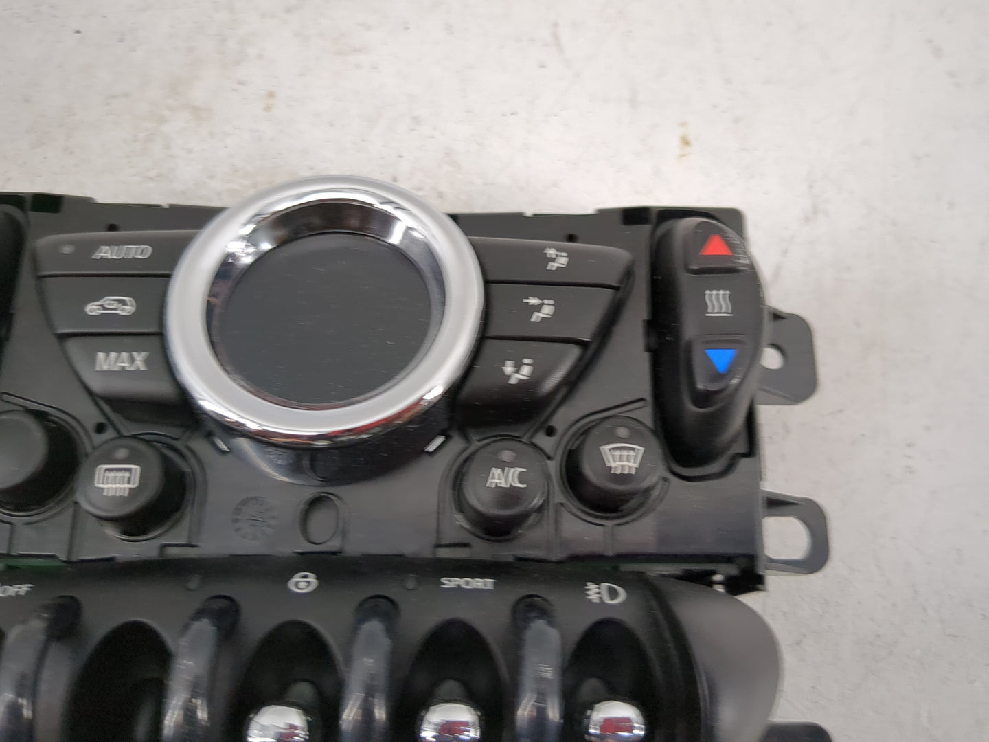 2015 Mini Countryman Climate Control Module Temperature AC/Heater Replacement P/N:E1060547 Fits Fits 2013 2014 2016 OEM Used