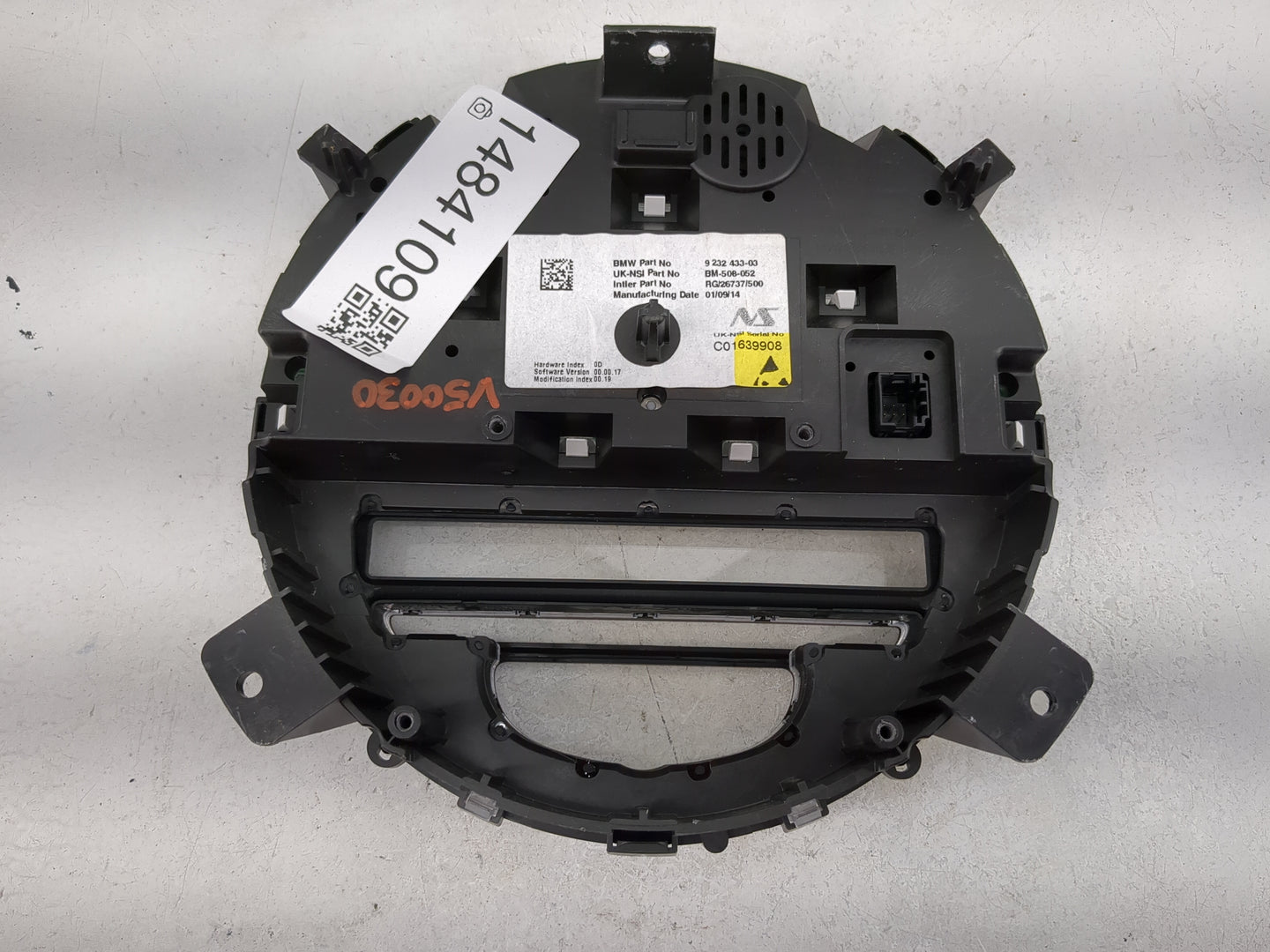 2015 Mini Countryman Instrument Cluster Speedometer Gauges P/N:9 232 433-03 BM-508-052 Miles: Fits Fits 2011 2012 2013 2014 