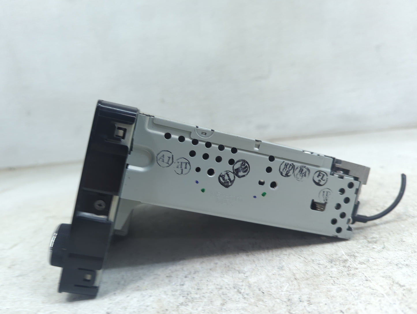 2015 Mitsubishi Lancer Radio AM FM Cd Player Receiver Replacement P/N:8701A405 DY-1MU3R45-T Fits OEM Used Auto Parts - Oemus