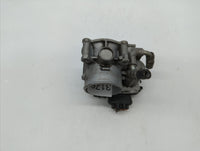 2015 Mitsubishi Lancer Throttle Body P/N:57021 6X05 0243 Fits OEM Used Auto Parts - Oemusedautoparts1.com