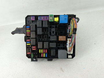 2012-2015 Mitsubishi Lancer Fusebox Fuse Box Panel Relay Module P/N:8565A268 PR073-00000, 8565A024 Fits Fits 2012 2013 2014 2015 OEM Used Auto Parts