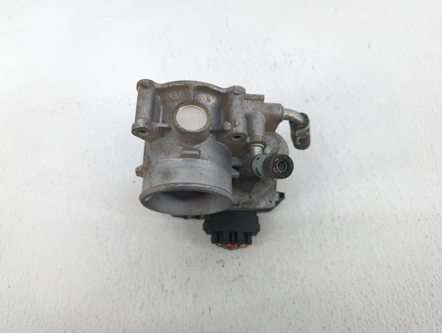 2015 Mitsubishi Lancer Throttle Body P/N:67021-B Fits OEM Used Auto Parts - Oemusedautoparts1.com