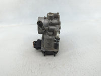 2015 Mitsubishi Lancer Throttle Body P/N:67021-B Fits OEM Used Auto Parts - Oemusedautoparts1.com