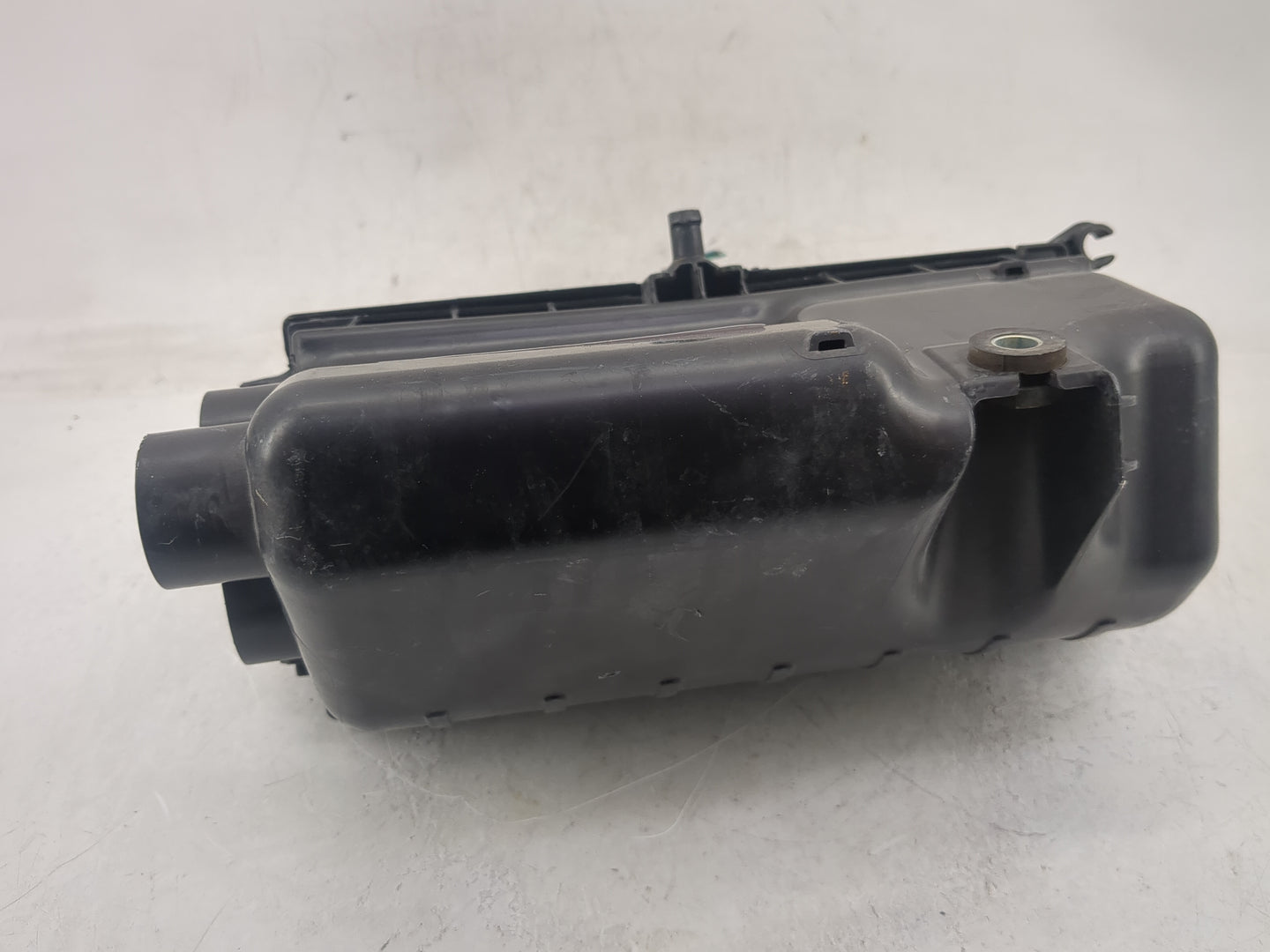 Mitsubishi Mirage Air Cleaner Intake-duct Hose Tube - Oemusedautoparts1.com