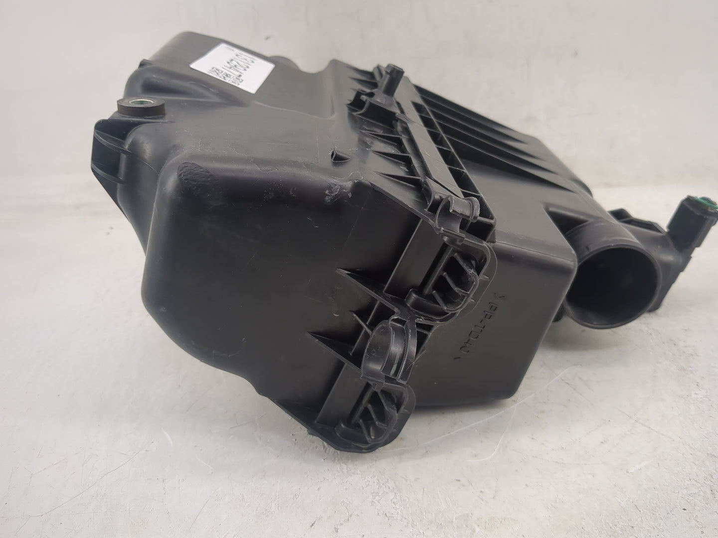 Mitsubishi Mirage Air Cleaner Intake-duct Hose Tube - Oemusedautoparts1.com