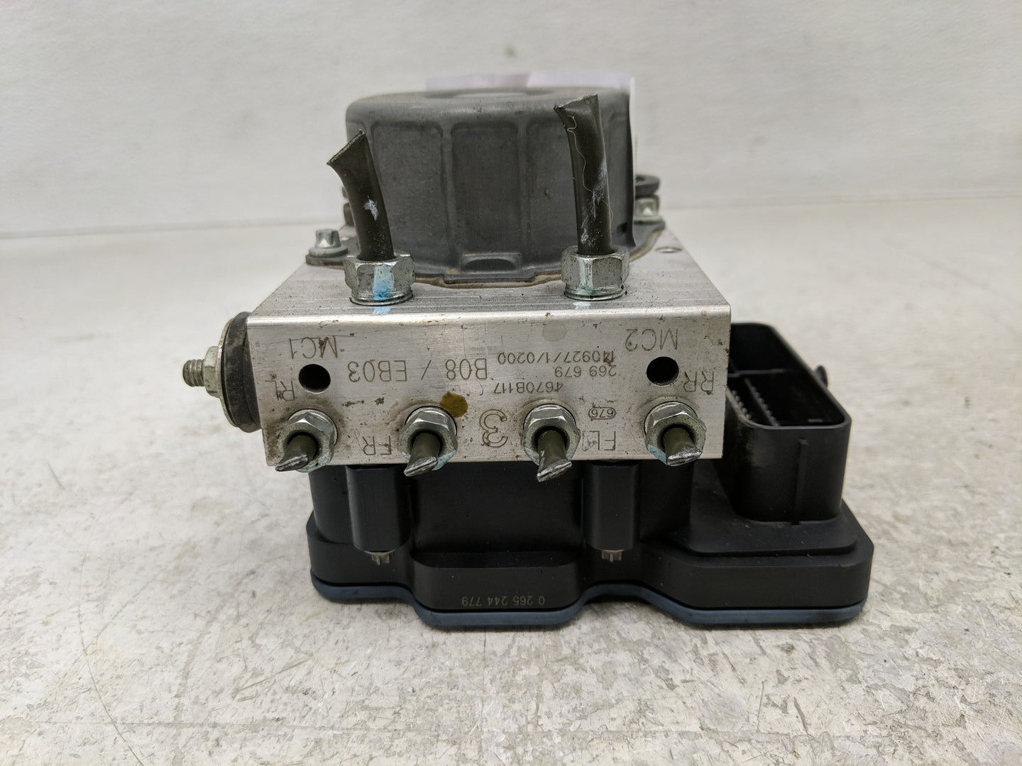 2015 Mitsubishi Mirage ABS Pump Control Module Replacement P/N:4670B117 46708117, 141029/1/2310 Fits OEM Used Auto Parts - O