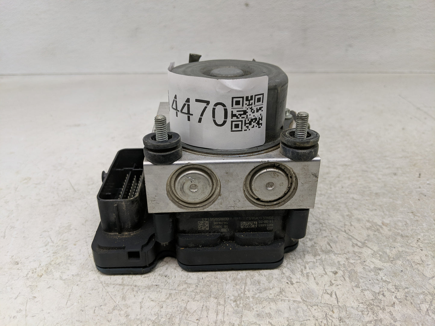 2015 Mitsubishi Mirage ABS Pump Control Module Replacement P/N:4670B117 46708117, 141029/1/2310 Fits OEM Used Auto Parts - O
