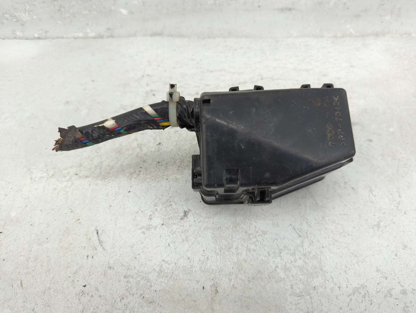 2014 Mitsubishi Mirage Fusebox Fuse Box Panel Relay Module Fits OEM Used Auto Parts - Oemusedautoparts1.com