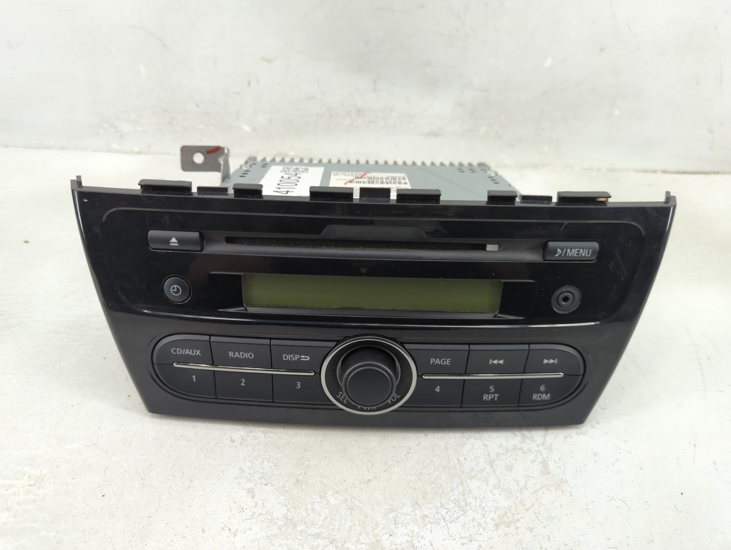 2015 Mitsubishi Mirage Radio AM FM Cd Player Receiver Replacement P/N:DY-1MU3E21-2-T 8701A208 Fits OEM Used Auto Parts - Oem