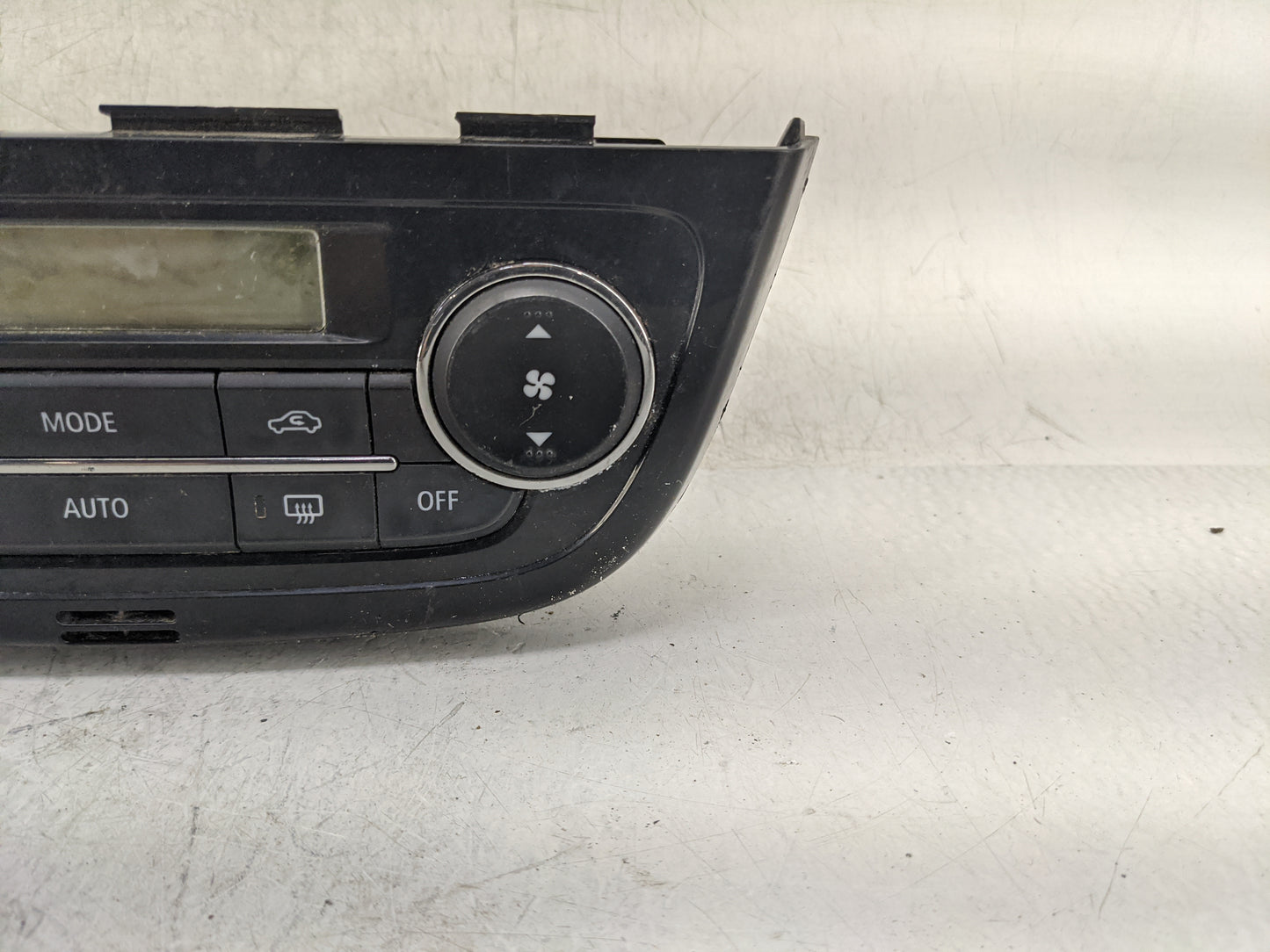 2015 Mitsubishi Mirage Climate Control Module Temperature AC/Heater Replacement P/N:7820A883XA Fits OEM Used Auto Parts - Oe