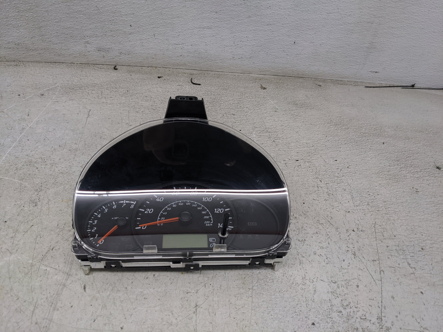 2014 Mitsubishi Mirage Instrument Cluster Speedometer Gauges P/N:8100B573 157560-1454 Miles: Fits OEM Used Auto Parts - Oemu